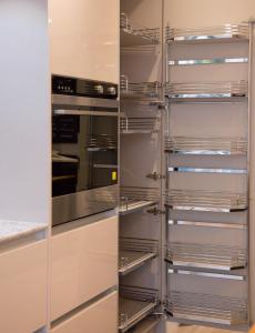 Smiths Interiors Biography Kitchen