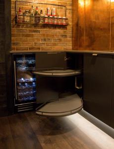 Smiths Interiors 