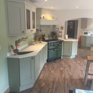 Shaker Hardwood Handmade Kitchen 